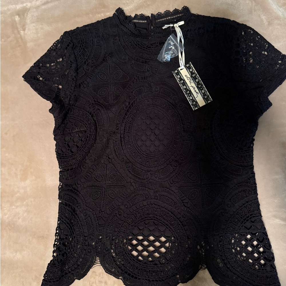 NWT: Ultra Pink Black Crochet Blouse